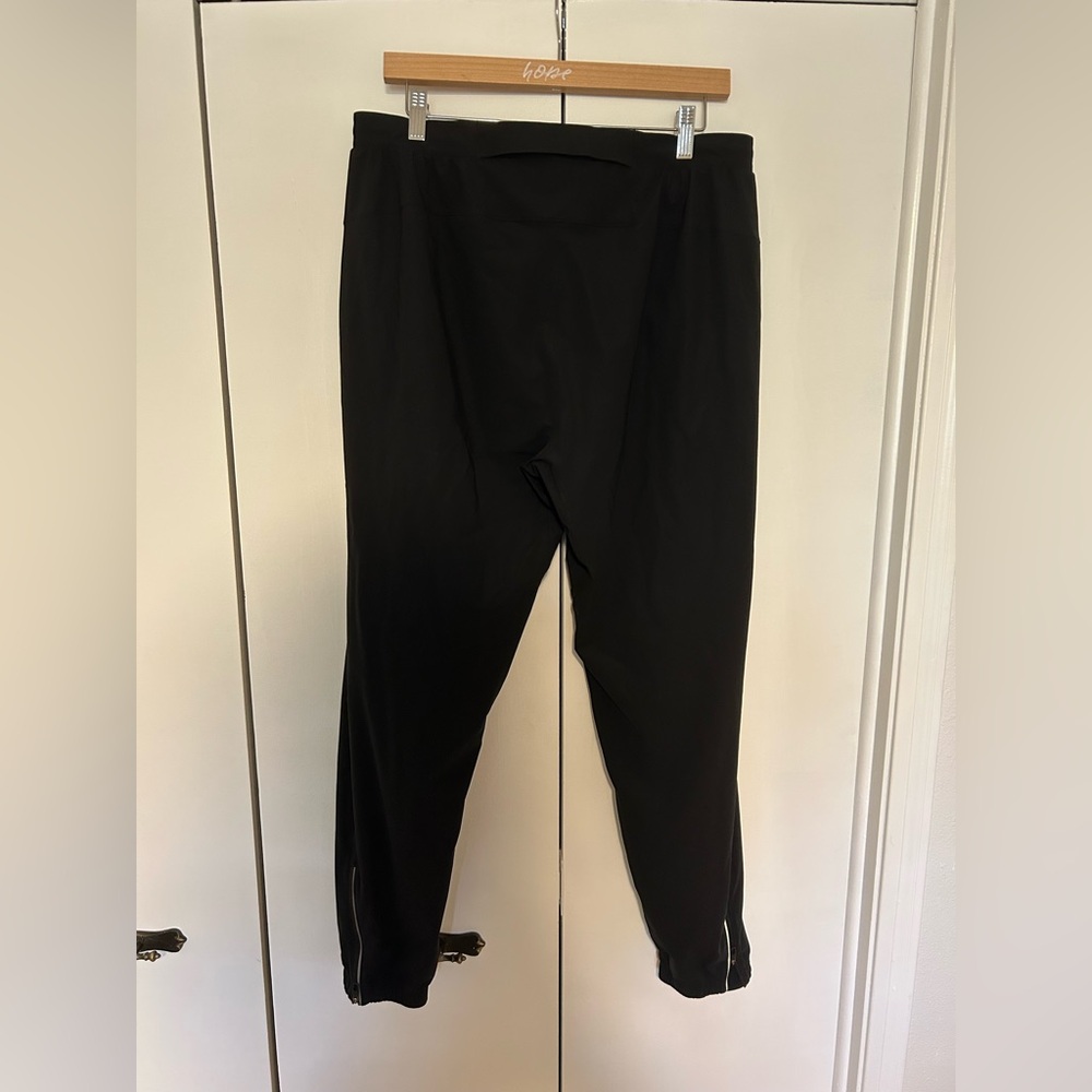 Lululemon Surge Jogger Black XL